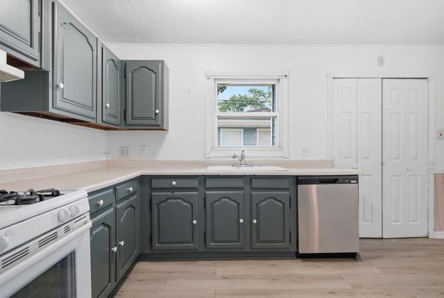 3315 175th Place, Hammond, IN 46323