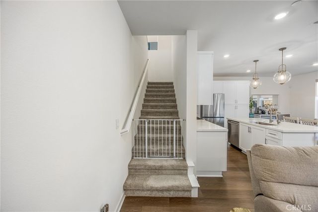 4092 Spring Haven Ln, Corona, CA 92883