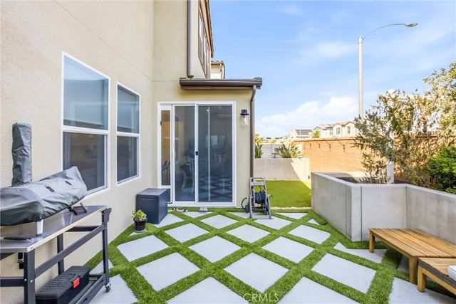 4092 Spring Haven Ln, Corona, CA 92883