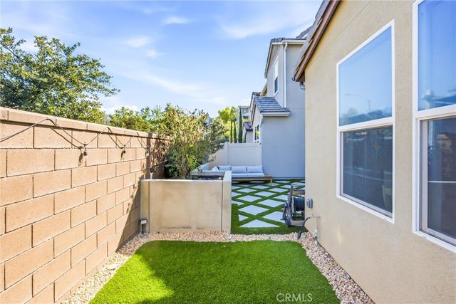 4092 Spring Haven Ln, Corona, CA 92883