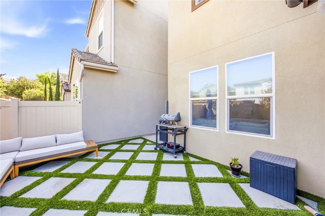 4092 Spring Haven Ln, Corona, CA 92883