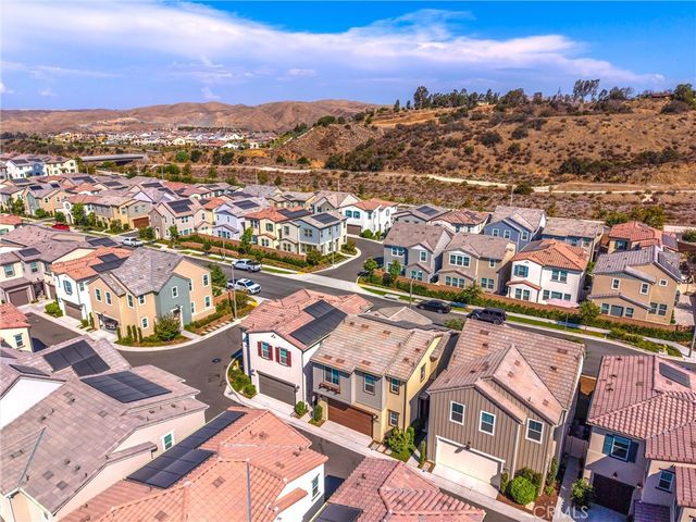 4092 Spring Haven Ln, Corona, CA 92883