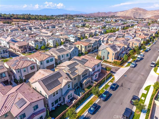 4092 Spring Haven Ln, Corona, CA 92883
