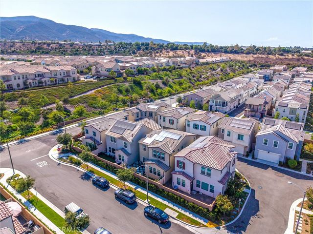 4092 Spring Haven Ln, Corona, CA 92883