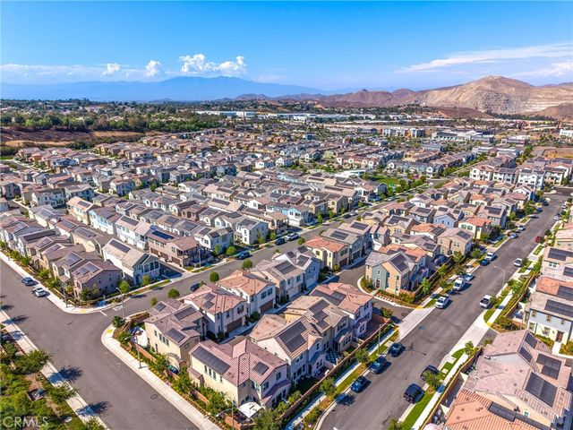 4092 Spring Haven Ln, Corona, CA 92883