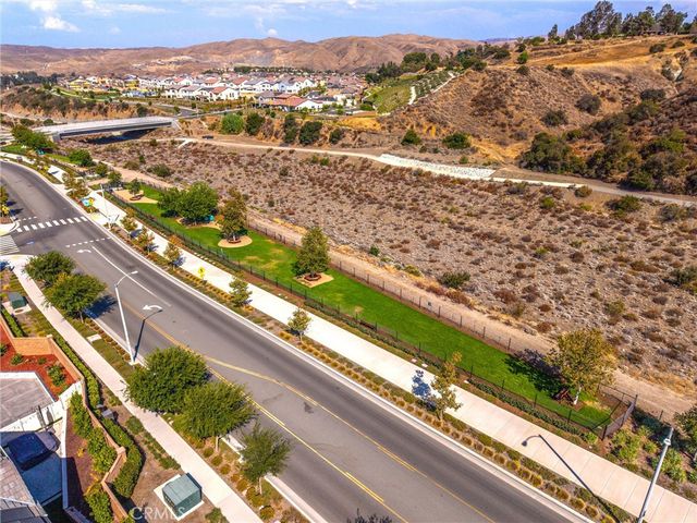 4092 Spring Haven Ln, Corona, CA 92883