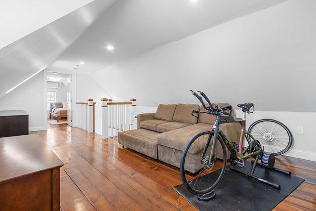 109 Main Street 2, Woburn, MA 01801