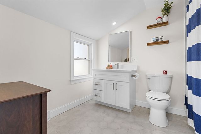 109 Main Street 2, Woburn, MA 01801