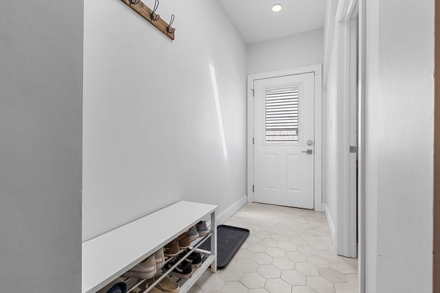 109 Main Street 2, Woburn, MA 01801