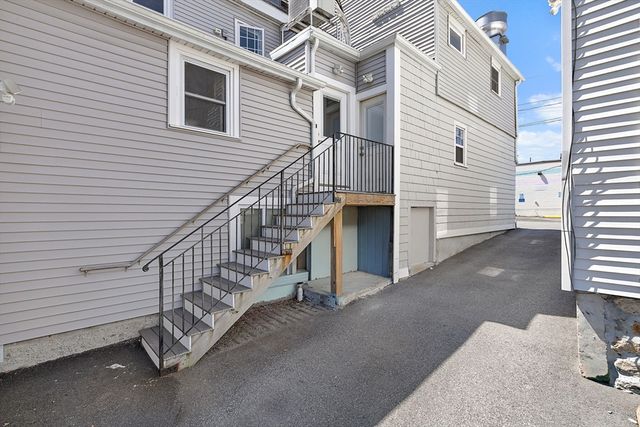 109 Main Street 2, Woburn, MA 01801