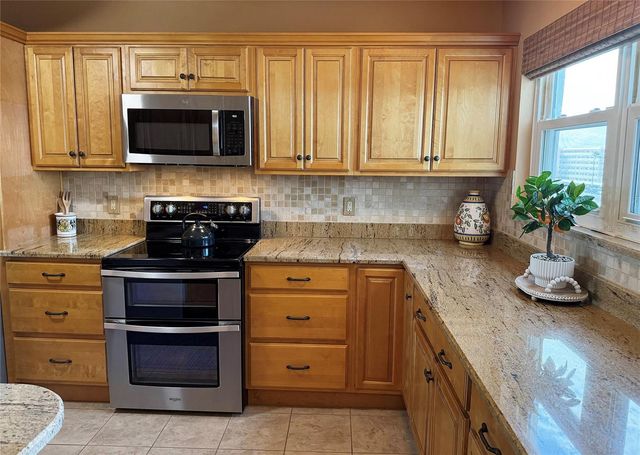 5900 SHORE BOULEVARD S 512, Gulfport, FL 33707