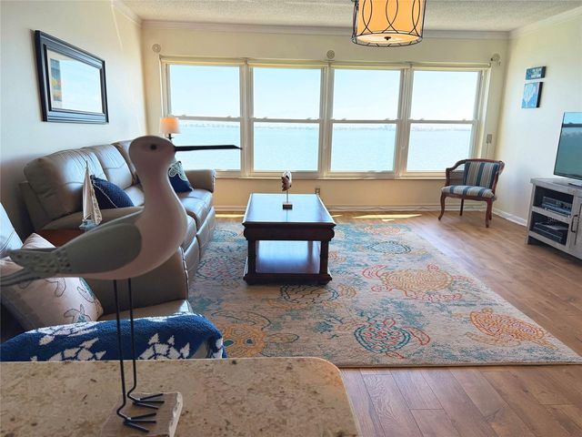 5900 SHORE BOULEVARD S 512, Gulfport, FL 33707