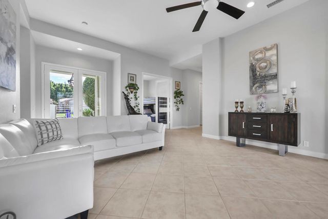 47695 Via Florence, La Quinta, CA 92253