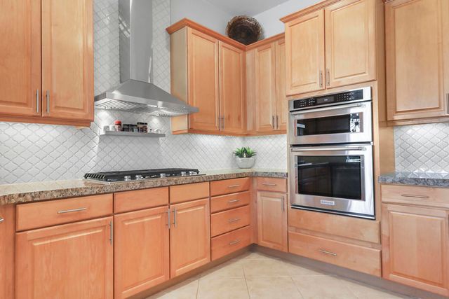 47695 Via Florence, La Quinta, CA 92253