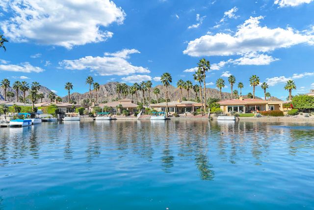 47695 Via Florence, La Quinta, CA 92253