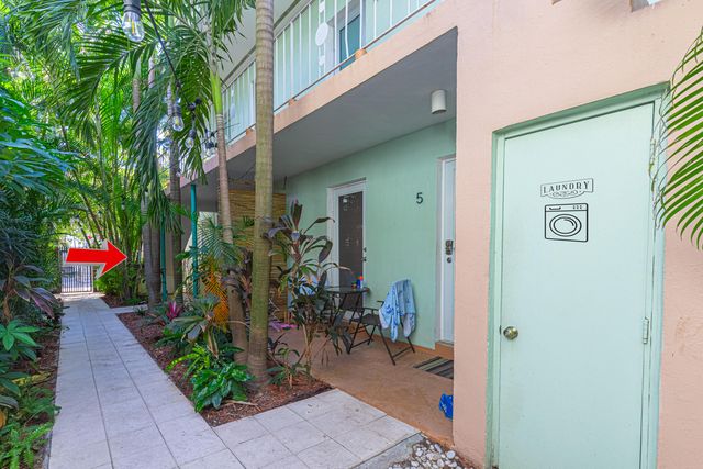 1117 MERIDIAN Avenue 7-1117, Miami Beach, FL 33139