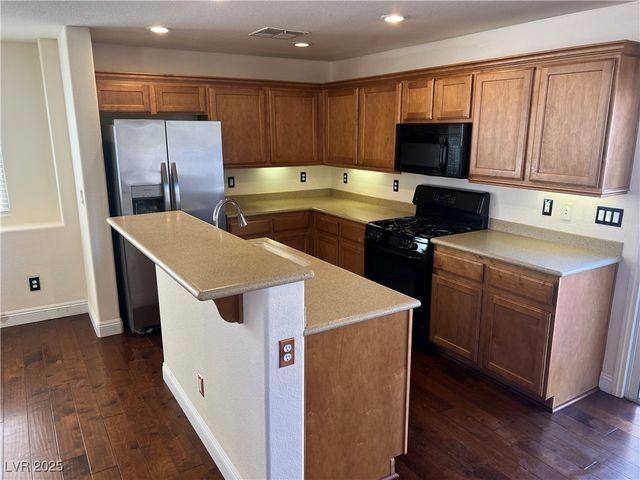 865 Patagonia Ridge Avenue, Las Vegas, NV 89183