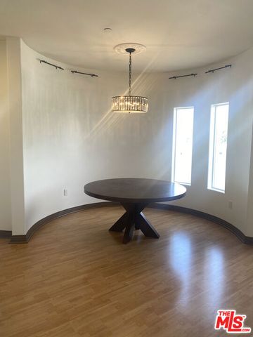 1862 S Bentley Avenue 303, Los Angeles, CA 90025