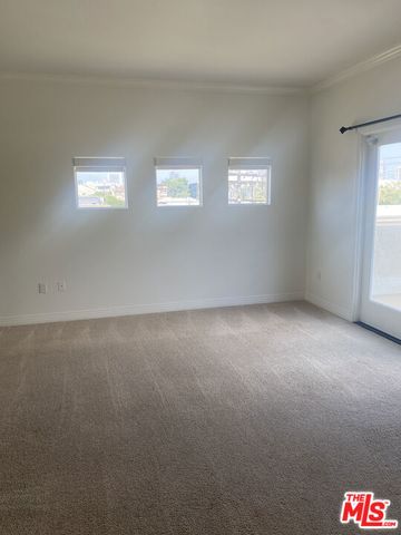 1862 S Bentley Avenue 303, Los Angeles, CA 90025