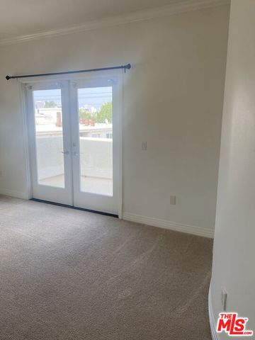 1862 S Bentley Avenue 303, Los Angeles, CA 90025