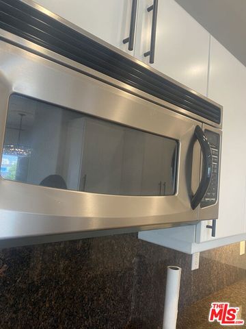 1862 S Bentley Avenue 303, Los Angeles, CA 90025