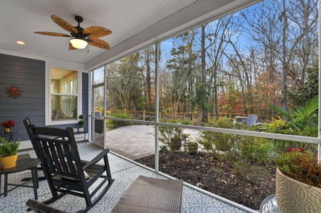 331 Weston Hall Drive, Summerville, SC 29483