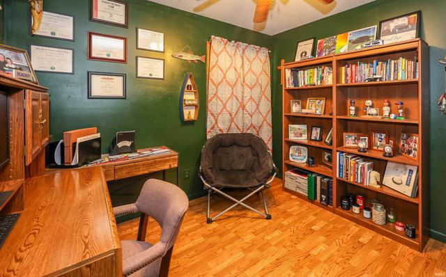 1621 Saint Louis Avenue, Fort Wayne, IN 46819