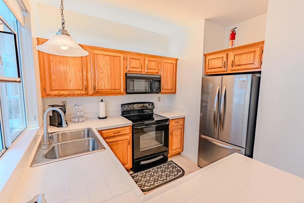 Image 11 of property listing at 211 Dahlia Ave. M, Imperial Beach, CA 91932