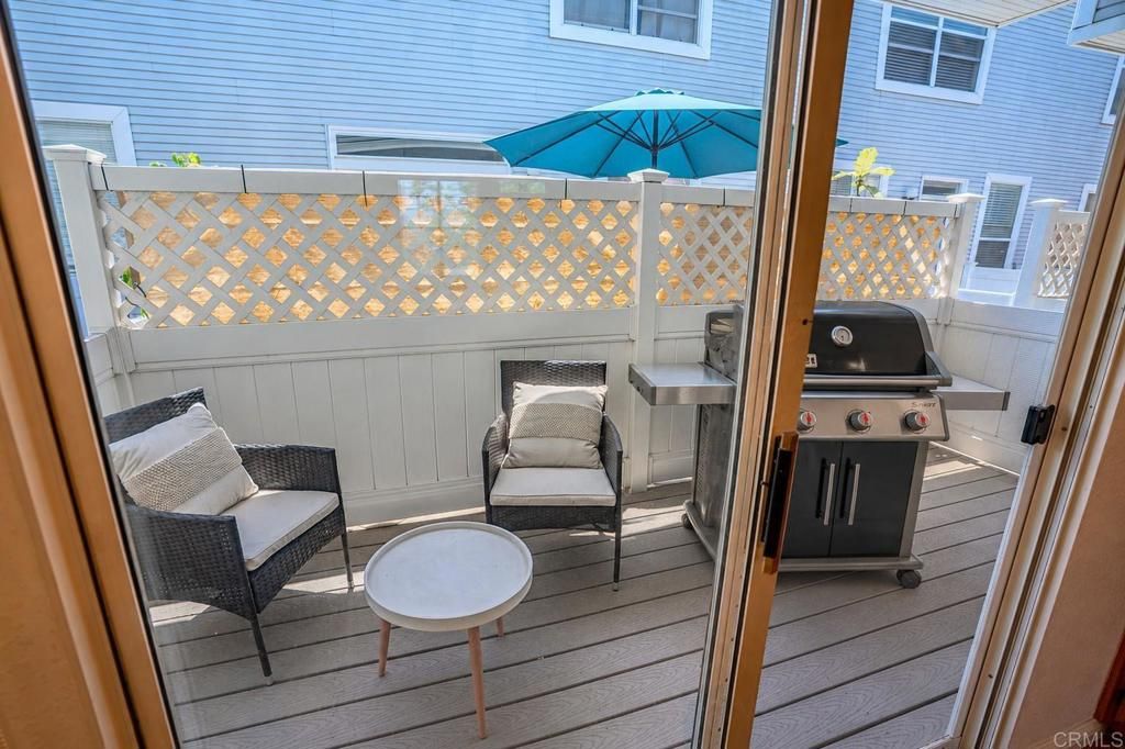 Image 15 of property listing at 211 Dahlia Ave. M, Imperial Beach, CA 91932