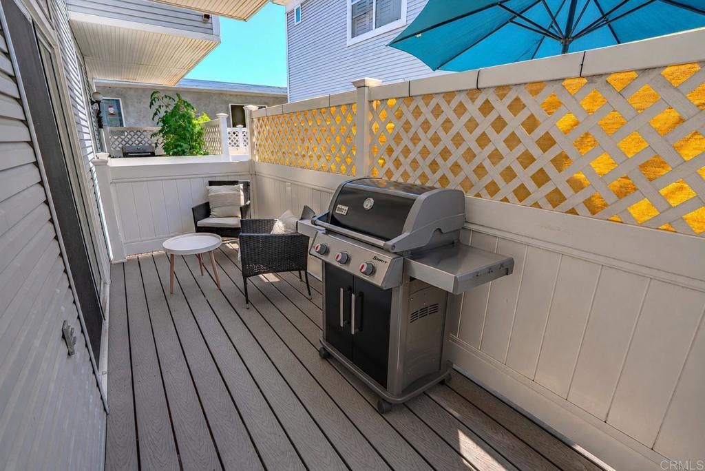 Image 16 of property listing at 211 Dahlia Ave. M, Imperial Beach, CA 91932