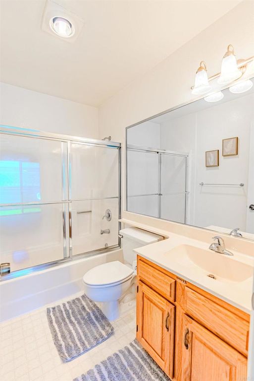 Image 20 of property listing at 211 Dahlia Ave. M, Imperial Beach, CA 91932