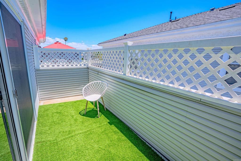 Image 22 of property listing at 211 Dahlia Ave. M, Imperial Beach, CA 91932
