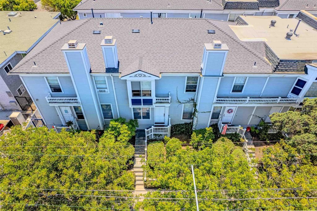 Image 29 of property listing at 211 Dahlia Ave. M, Imperial Beach, CA 91932