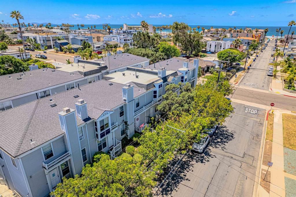 Image 30 of property listing at 211 Dahlia Ave. M, Imperial Beach, CA 91932