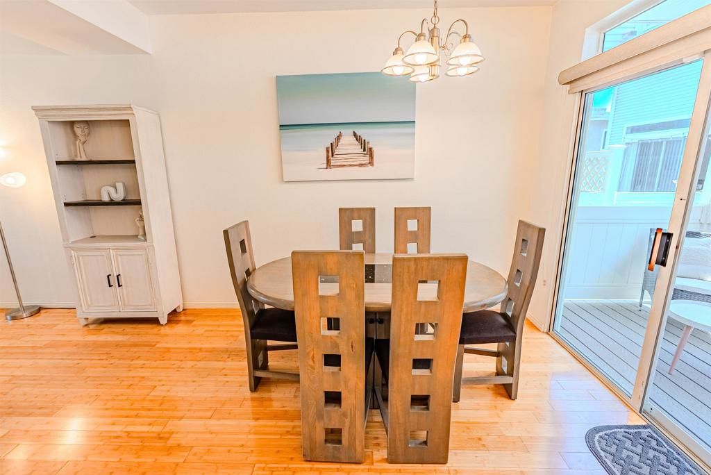 Image 9 of property listing at 211 Dahlia Ave. M, Imperial Beach, CA 91932