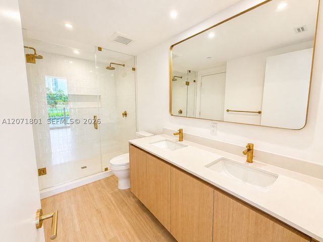 90 NE 32nd St 709, Miami, FL 33127