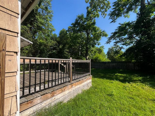 864 Highland Avenue, Benton Harbor, MI 49022