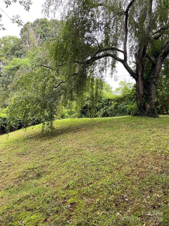 78 Deaver Park Circle, Asheville, NC 28806