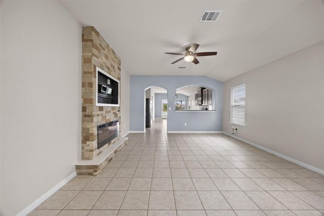 18519 Bandelier DR, Pflugerville, TX 78660