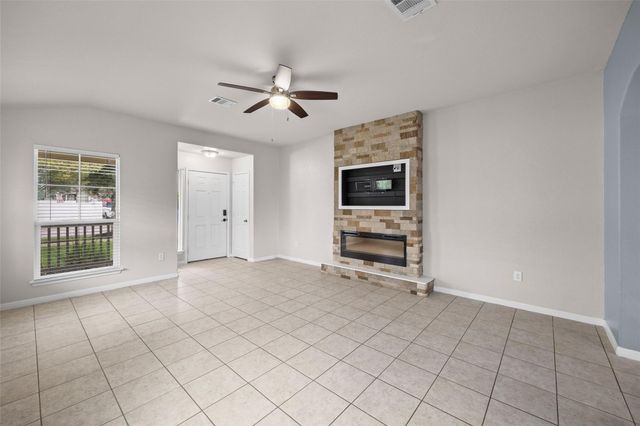 18519 Bandelier DR, Pflugerville, TX 78660