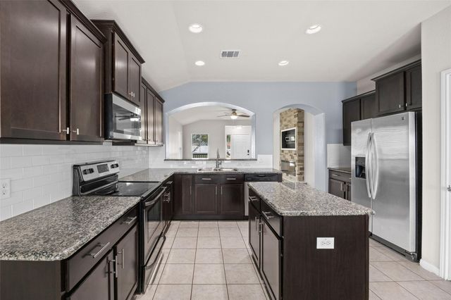 18519 Bandelier DR, Pflugerville, TX 78660