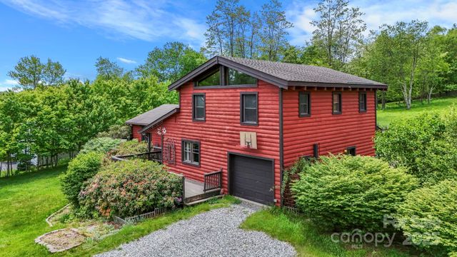 1925 Green Hill Road, Blowing Rock, NC 28605