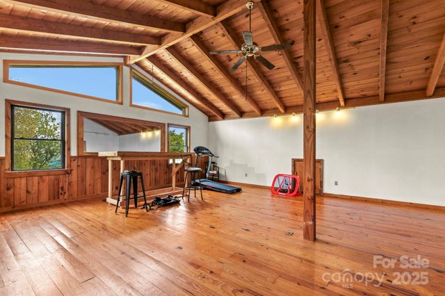 1925 Green Hill Road, Blowing Rock, NC 28605