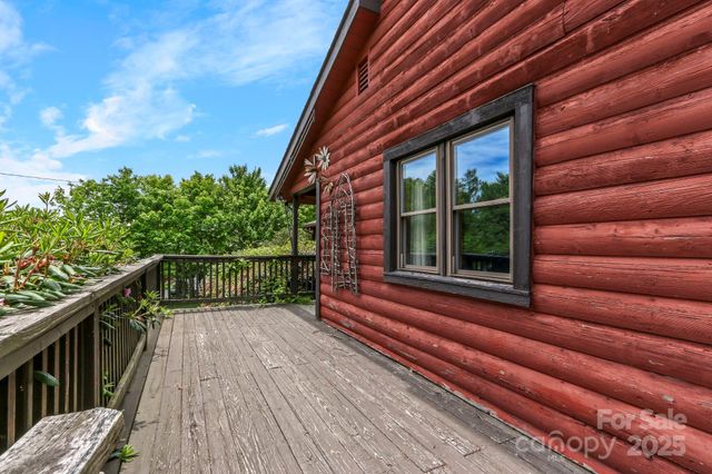 1925 Green Hill Road, Blowing Rock, NC 28605
