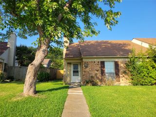 833 Colchester Drive, Mesquite, TX 75149