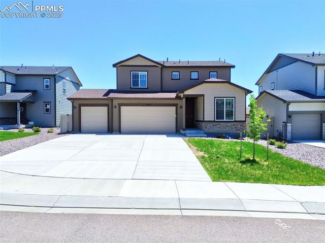 5459 Windy Pass Court, Colorado Springs, CO 80925