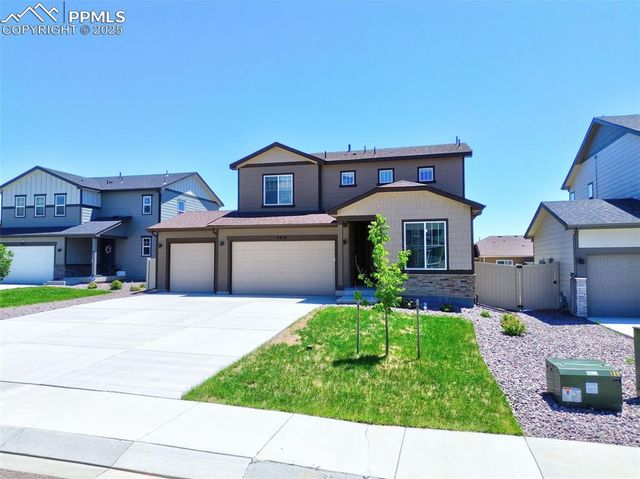 5459 Windy Pass Court, Colorado Springs, CO 80925