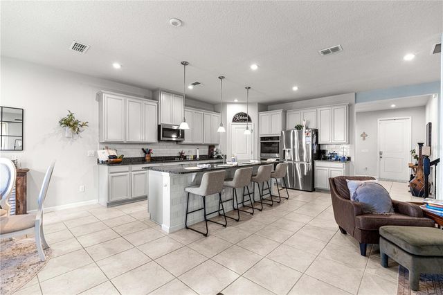 3133 HILL POINT STREET, Minneola, FL 34715