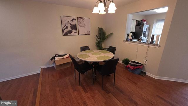 4 STEEPLEJACK CT, Owings Mills, MD 21117