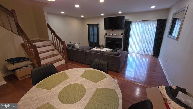 4 STEEPLEJACK CT, Owings Mills, MD 21117